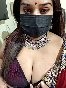 Snapshot of AzadPanchi2024 chatting on 10/16/25, 03:40 AzadPanchi2024 online show from 10/16/25, 03:40