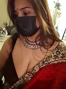 AzadPanchi2024 online show from 02/18/26, 03:52