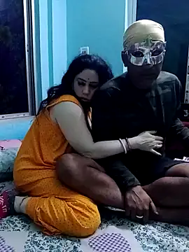 Snapshot of Raja_Ranii chatting on 01/10/25, 02:23 Raja Ranii online show from 01/10/25, 02:23