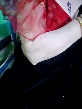 Snapshot of Raja_Ranii chatting on 03/18/25, 01:31 Raja Ranii online show from 03/18/25, 01:31