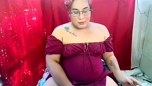 UrAmazingCassy online show from 11/04/25, 05:17