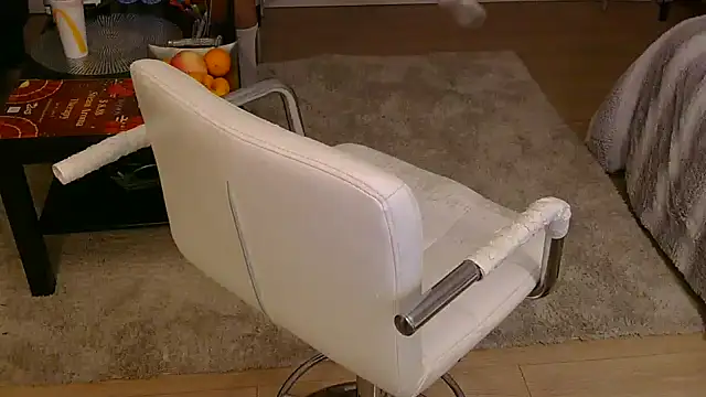 Snapshot of GymBoyVan chatting on 01/30/25, 01:53 GymBoyVan online show from 01/30/25, 01:53