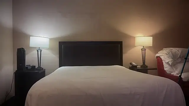 Snapshot of GymBoyVan chatting on 10/01/25, 04:40 GymBoyVan online show from 10/01/25, 04:40