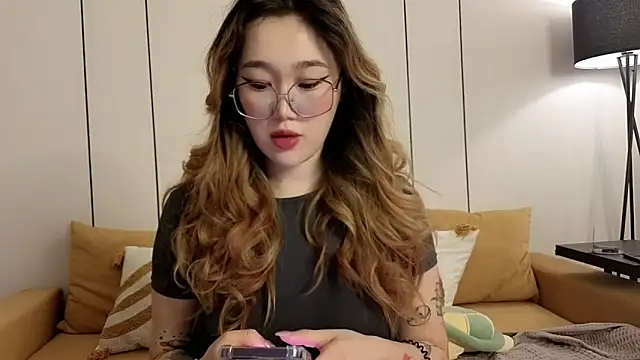 Jennatyan online show from 03/20/26, 04:17