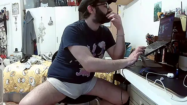 Snapshot of lextalon85 chatting on 04/23/26, 04:35 lextalon85 online show from 04/23/26, 04:35