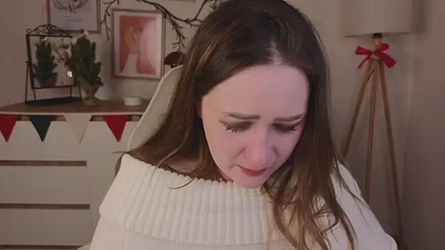 Emma B1uem online show from 12/24/24, 03:27