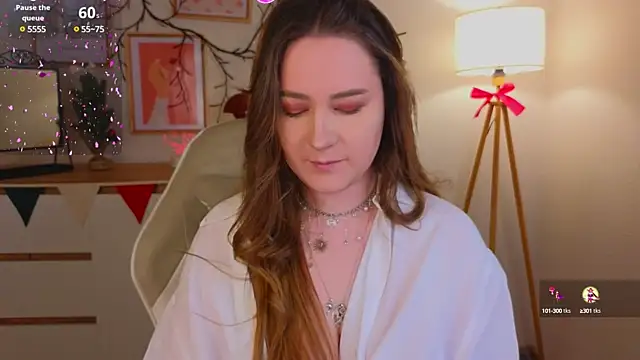 Emma B1uem online show from 01/07/25, 09:57