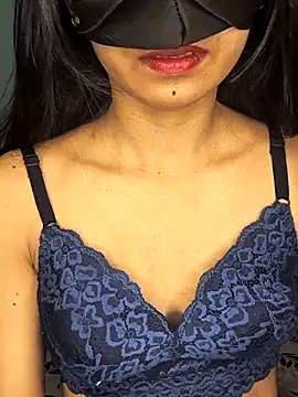 cute simmy0 online show from 05/06/26, 02:11