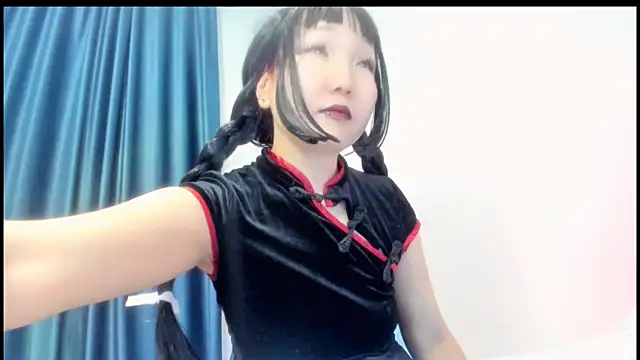himeros goddess online show from 09/17/25, 11:34
