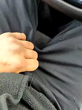 Snapshot of mesetti chatting on 01/19/26, 11:47 mesetti online show from 01/19/26, 11:47