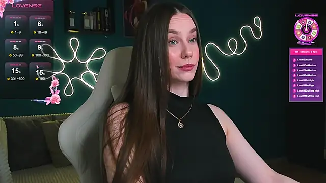 katie taylorr online show from 10/15/25, 10:32