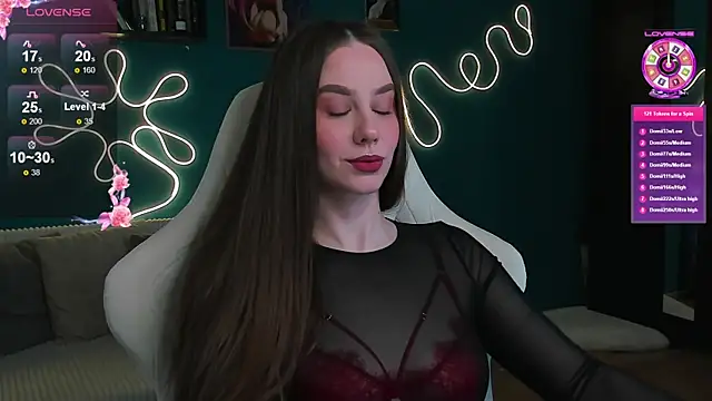 Snapshot of katie_taylorr chatting on 05/17/26, 03:04 katie taylorr online show from 05/17/26, 03:04