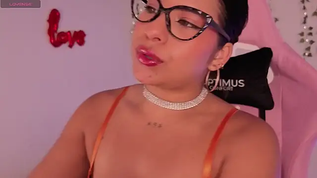 Snapshot of la_parce777 chatting on 04/10/26, 08:24 la parce777 online show from 04/10/26, 08:24