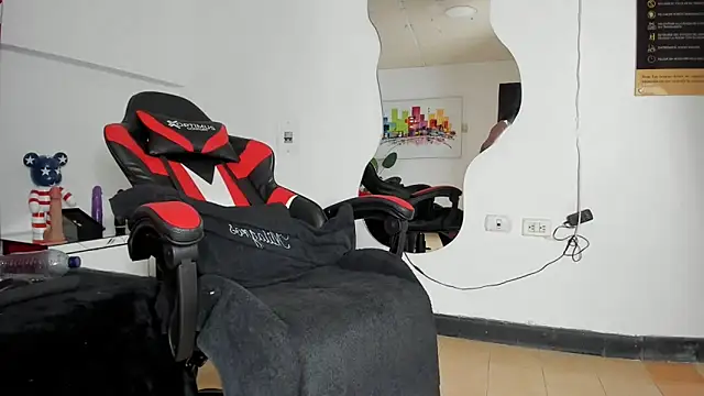 Milanxht online show from 03/17/25, 11:54