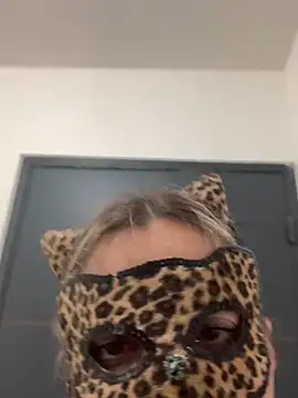 Lyannabuena69 online show from 02/08/25, 02:47