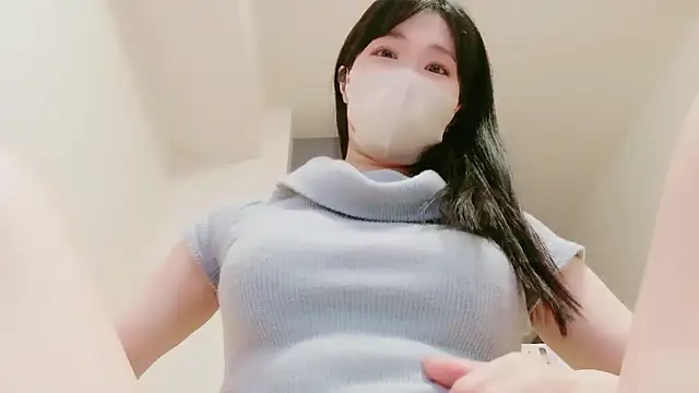 Snapshot of IORio2 chatting on 04/13/26, 07:41 IORio2 online show from 04/13/26, 07:41