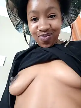 CocoSexyBabe online show from 02/05/25, 01:33