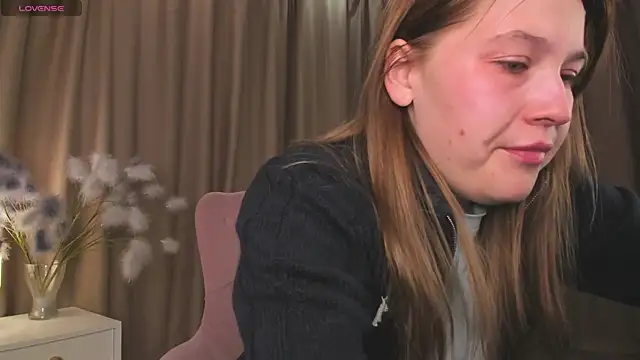 Colleen Blake online show from 11/12/25, 09:21