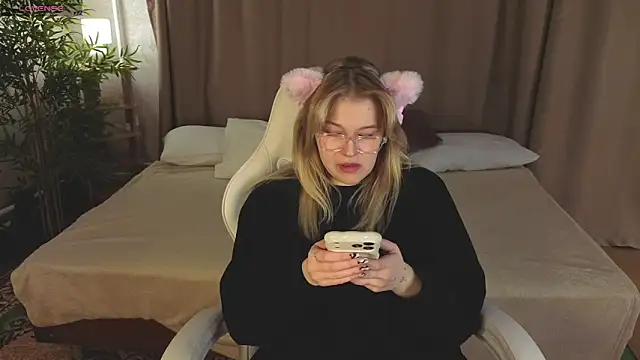 Colleen Blake online show from 04/05/26, 05:10