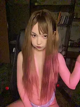 Snapshot of lalallalalaa- chatting on 03/19/26, 01:37 lalallalalaa- online show from 03/19/26, 01:37