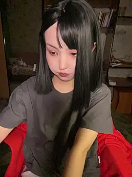 Snapshot of lalallalalaa- chatting on 03/31/26, 03:45 lalallalalaa- online show from 03/31/26, 03:45