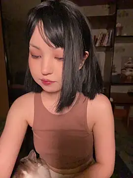 Snapshot of lalallalalaa- chatting on 04/22/26, 02:07 lalallalalaa- online show from 04/22/26, 02:07