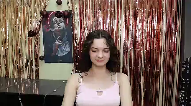  SusieSu  online show from 01/09/25, 10:52