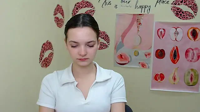  SusieSu  online show from 01/21/25, 07:04