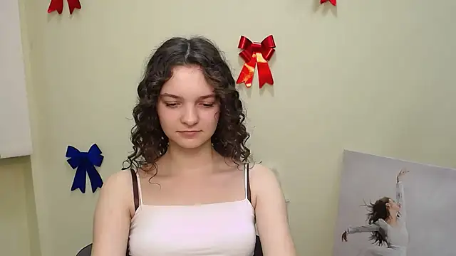  SusieSu  online show from 02/02/25, 03:17