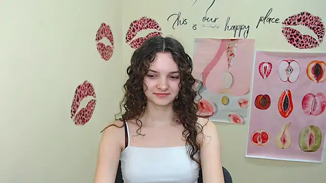  SusieSu  online show from 02/28/25, 07:26