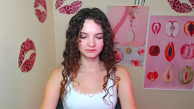  SusieSu  online show from 09/12/25, 12:38