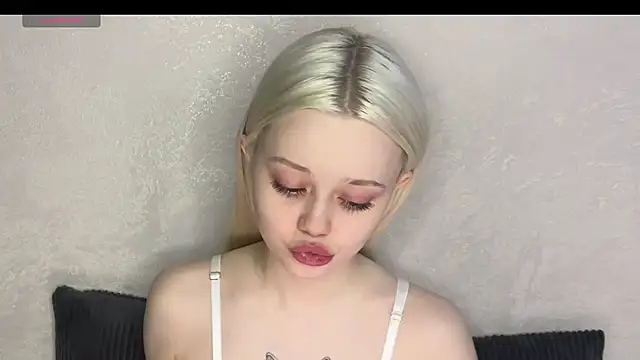 SusieEvans online show from 12/14/24, 02:21