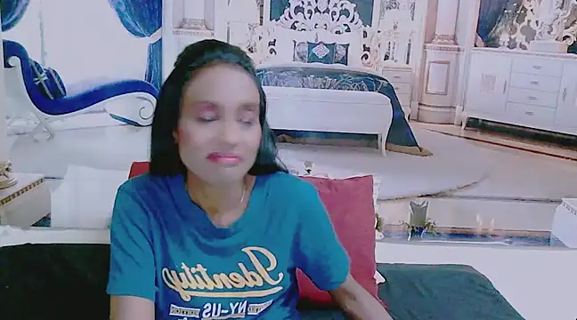 IndianLoveBug online show from 12/06/24, 04:36