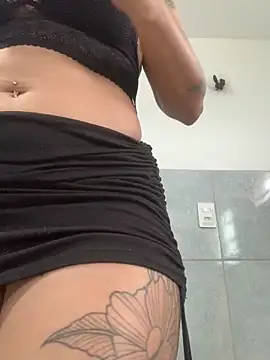 Gabrielleof online show from 02/05/26, 02:11