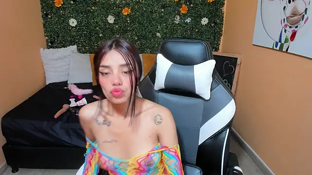 Tiffany sander online show from 12/29/24, 03:33