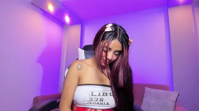 Tiffany sander online show from 09/16/25, 03:29