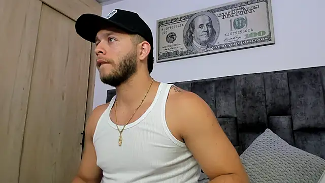 Snapshot of BastianFerrari chatting on 02/06/25, 02:22 BastianFerrari online show from 02/06/25, 02:22