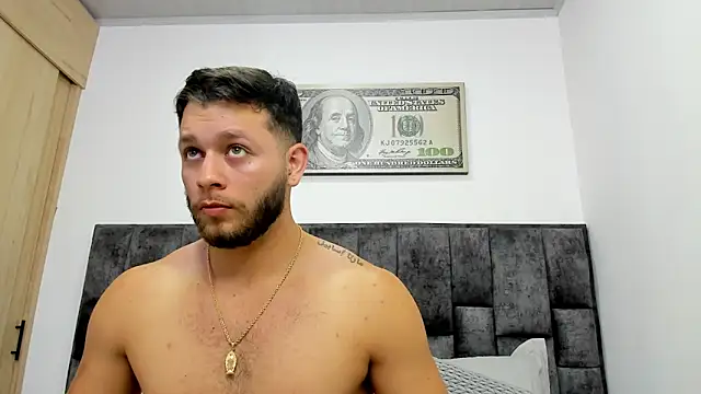 Snapshot of BastianFerrari chatting on 02/13/25, 02:01 BastianFerrari online show from 02/13/25, 02:01