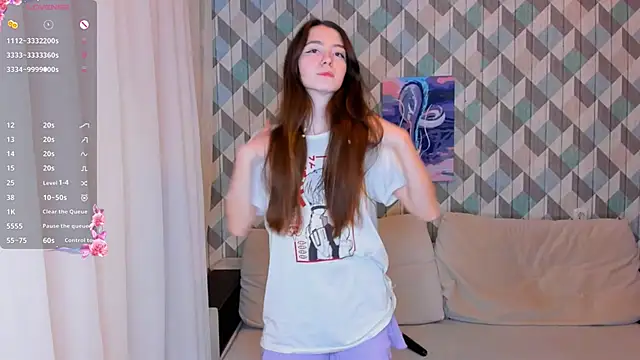 Snapshot of EvaBradley chatting on 12/05/24, 04:12 EvaBradley online show from 12/05/24, 04:12