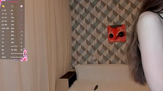 Snapshot of EvaBradley chatting on 03/09/25, 03:38 EvaBradley online show from 03/09/25, 03:38