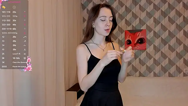 Snapshot of EvaBradley chatting on 03/11/25, 03:45 EvaBradley online show from 03/11/25, 03:45