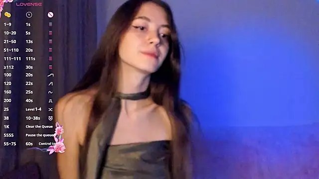 Snapshot of EvaBradley chatting on 09/13/25, 06:08 EvaBradley online show from 09/13/25, 06:08