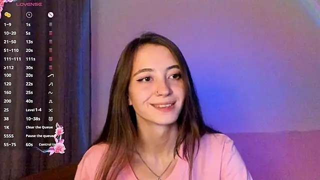 Snapshot of EvaBradley chatting on 09/17/25, 06:09 EvaBradley online show from 09/17/25, 06:09