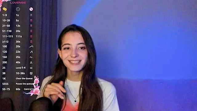 Snapshot of EvaBradley chatting on 09/23/25, 06:55 EvaBradley online show from 09/23/25, 06:55