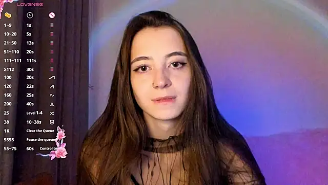 Snapshot of EvaBradley chatting on 10/02/25, 06:37 EvaBradley online show from 10/02/25, 06:37