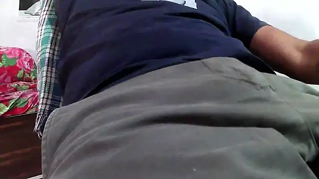 Snapshot of GO_LALA chatting on 01/22/25, 04:13 GO LALA online show from 01/22/25, 04:13