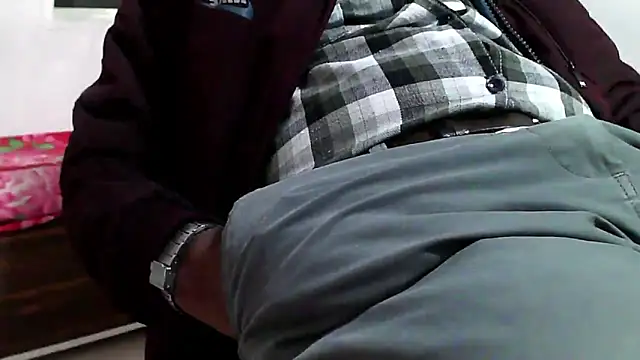 Snapshot of GO_LALA chatting on 01/27/25, 03:47 GO LALA online show from 01/27/25, 03:47