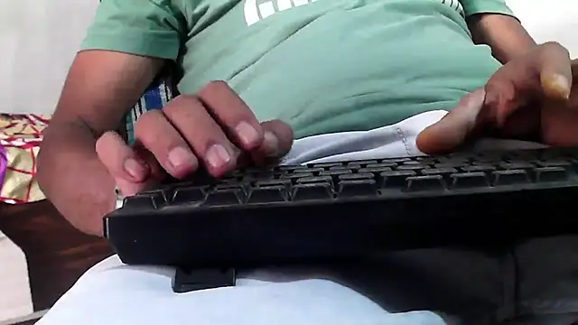 Snapshot of GO_LALA chatting on 02/15/25, 07:16 GO LALA online show from 02/15/25, 07:16