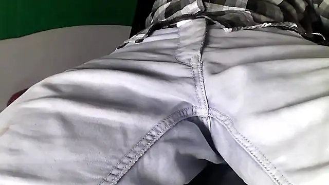 Snapshot of GO_LALA chatting on 03/17/25, 02:01 GO LALA online show from 03/17/25, 02:01