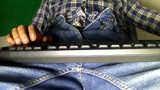 Snapshot of GO_LALA chatting on 03/20/25, 10:54 GO LALA online show from 03/20/25, 10:54